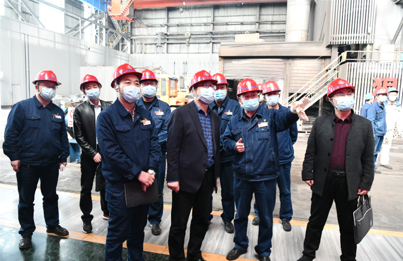 武军强到龙钢公司进行安全环保履职并检查督导3#高炉系统检修工作